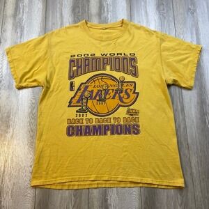 VINTAGE Los Angeles Lakers 3-peat t Shirt Mens XL Yellow Shaq Kobe Champions Men